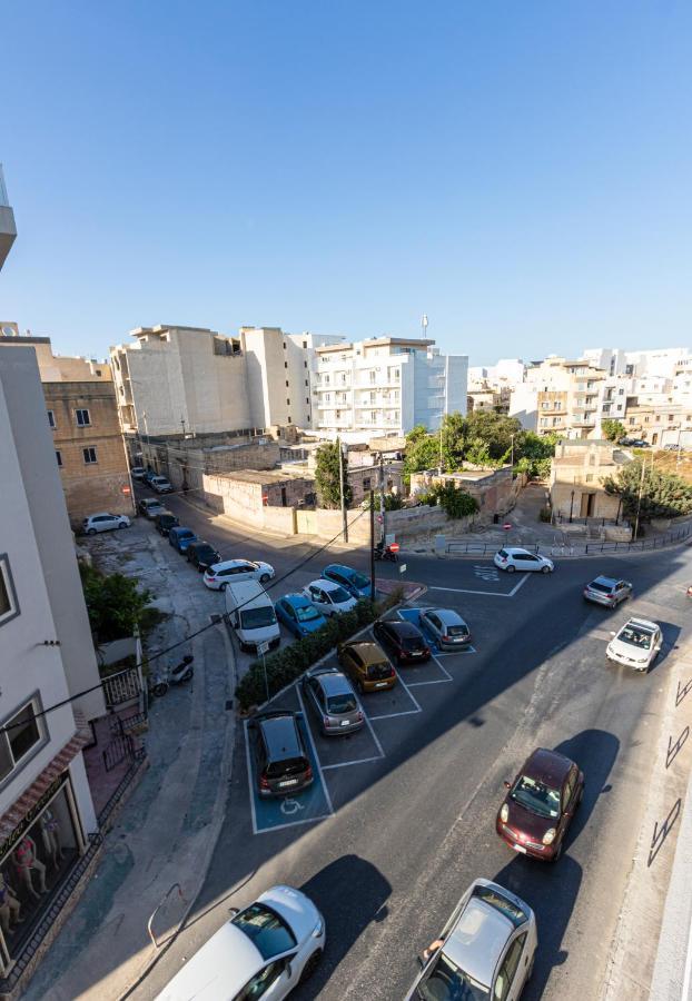 H2 -Modern And Spacious 3 Bedroom Apartment San Ġwann Exterior foto